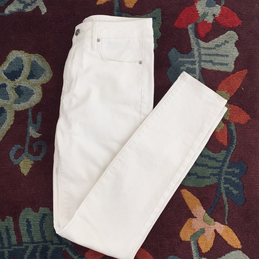 Driftwood Jackie skinny jeans. New with tags.
